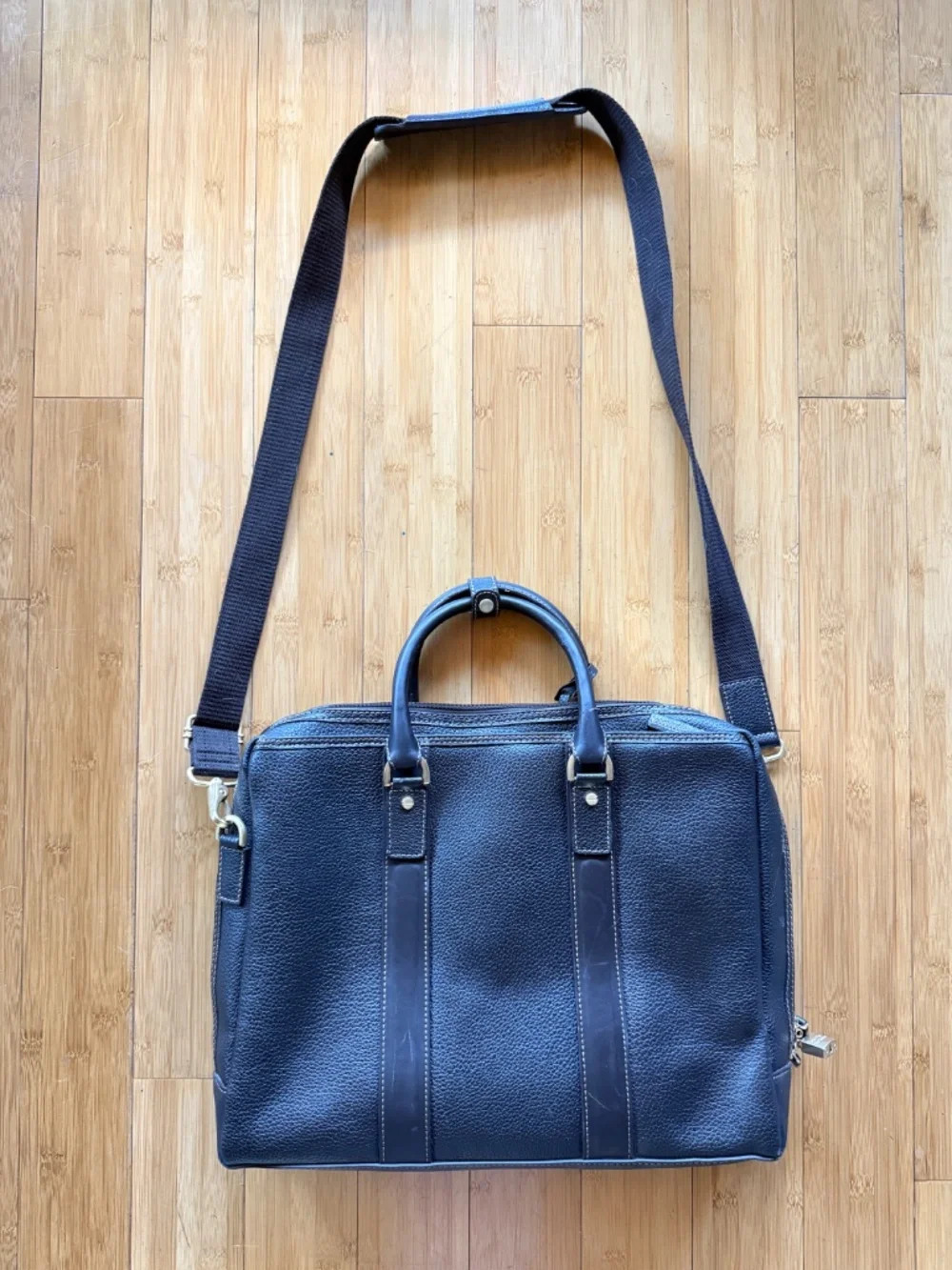 Brooks Brothers Brown Pebbled Leather Briefcase Messenger Bag With Lock and Key